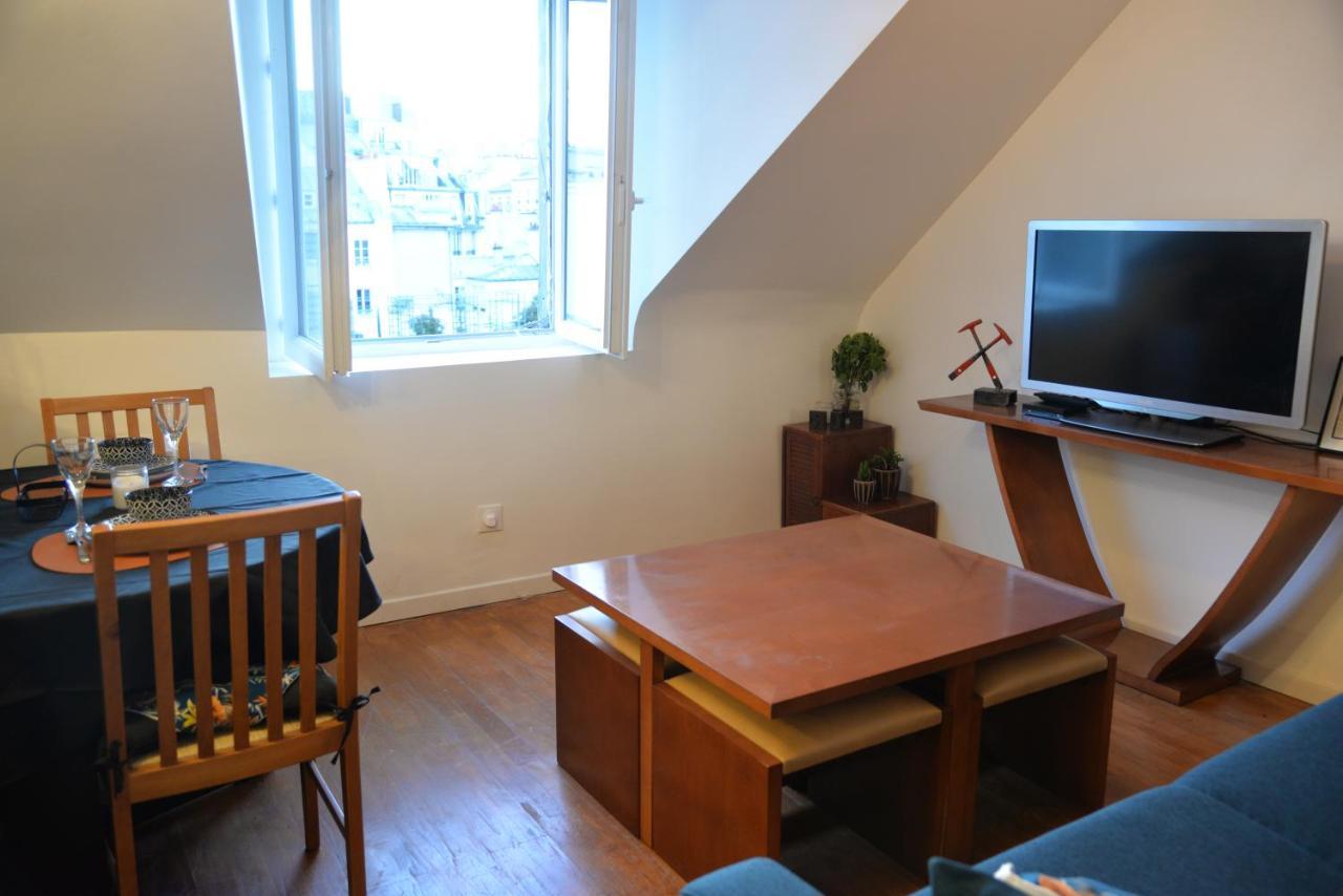 Martyrs Apartment ปารีส ภายนอก รูปภาพ